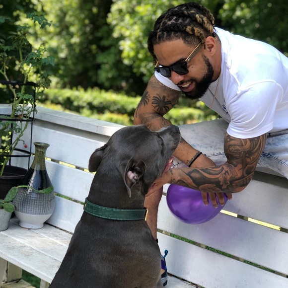 Meet your Posher, T - Picture 1 of 1